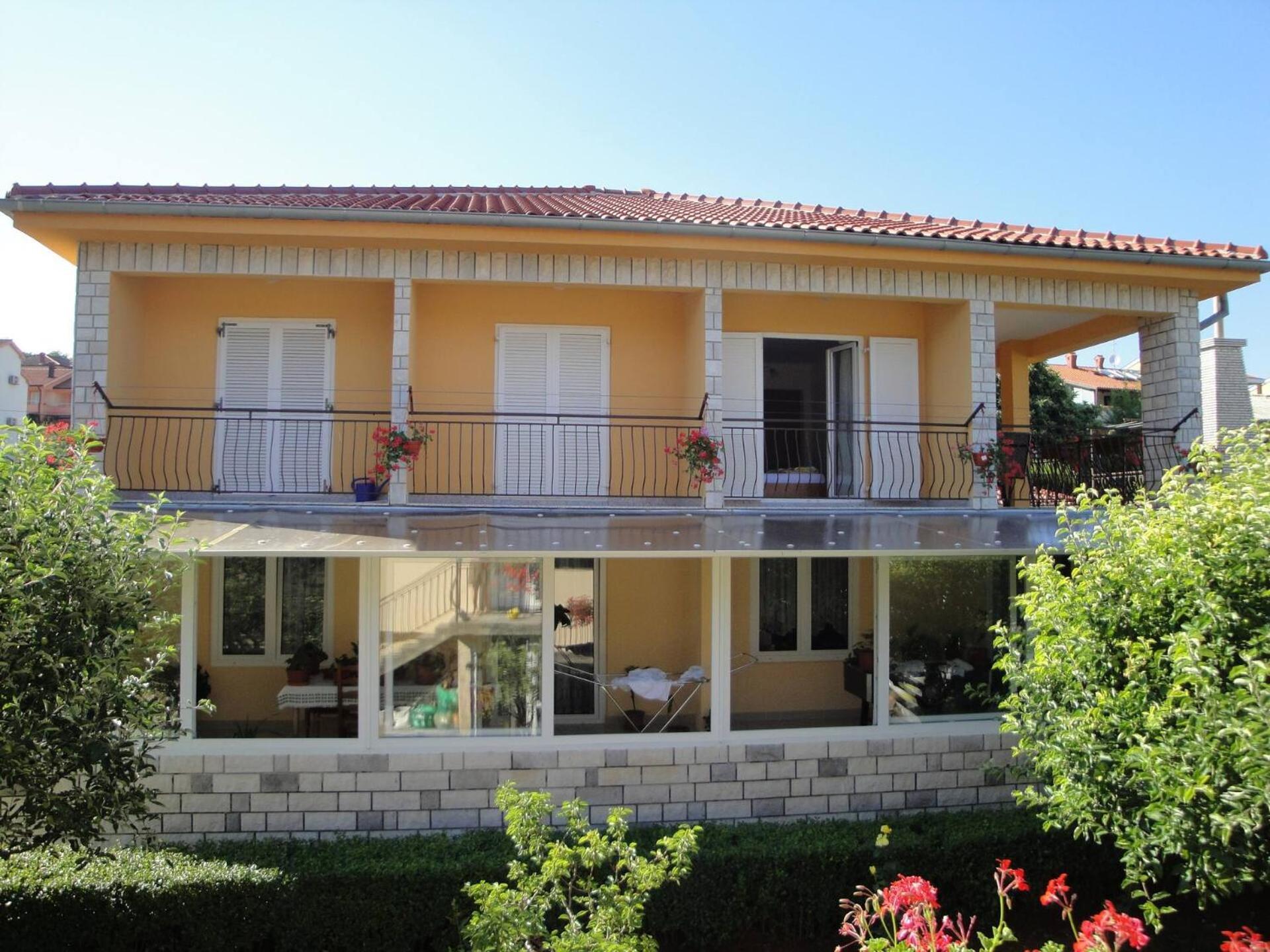 Apartments Nevenka K. Čižići Exterior foto